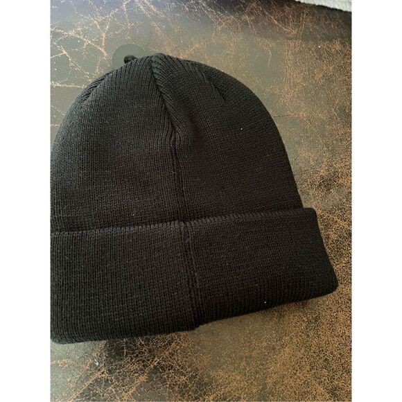 Adidas Originals Trefoil Beanie - Picture 2 of 4